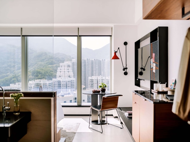 イースト ホンコン (香港東隅酒店)