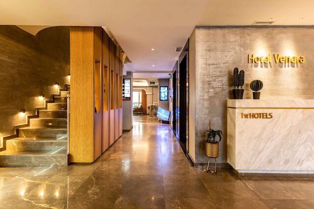 ホテル ヴェネーラ