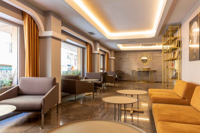 ホテル ヴェネーラ