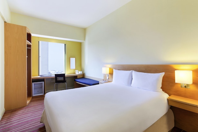 イビス アル リガ