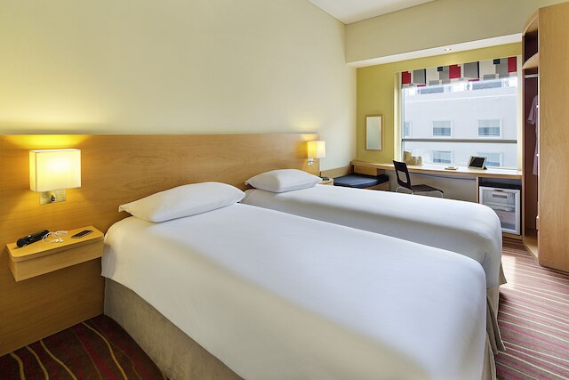 イビス アル リガ