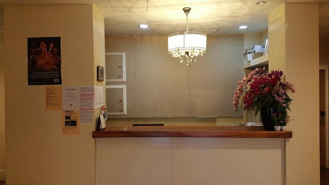 アリアナ ホテル