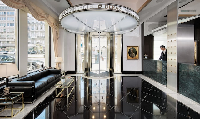 リビング ホテル アン デア オペラ