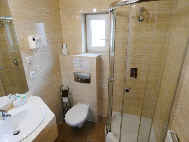 アパートホテル アドラー