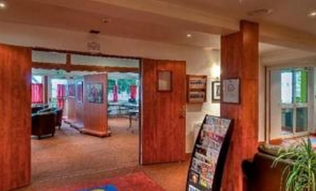 スカイ ホテル グサンヴィル シャルル ド ゴール - エクス コンフォート ホテル