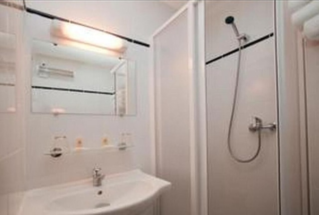 スカイ ホテル グサンヴィル シャルル ド ゴール - エクス コンフォート ホテル