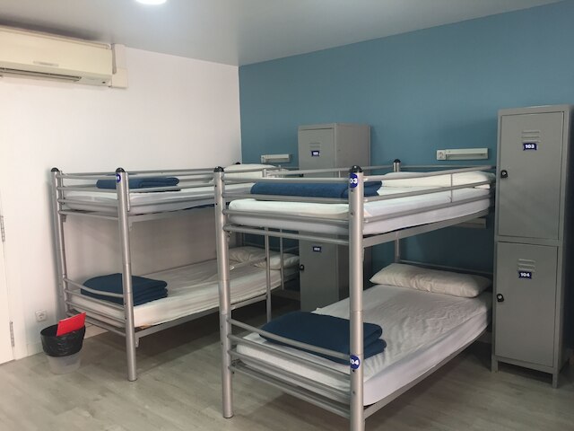 アルベルグイン ユース ホステル