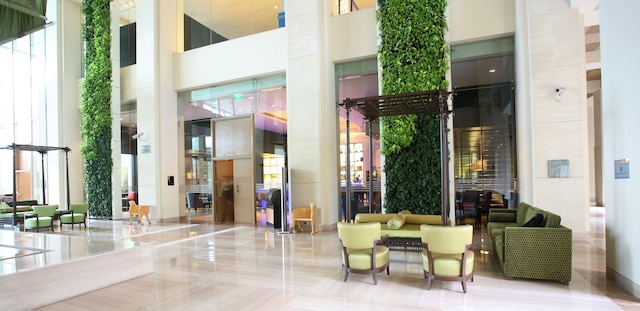 ITC ガーデニア ラグジュアリー コレクション ホテル ベンガルール