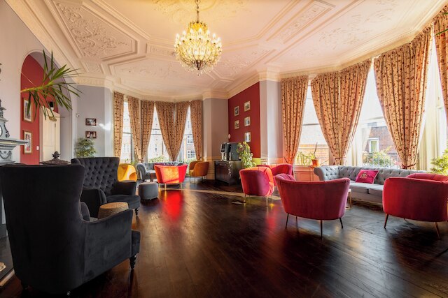 パーマーズ ロッジ スイス コテージ - ホステル