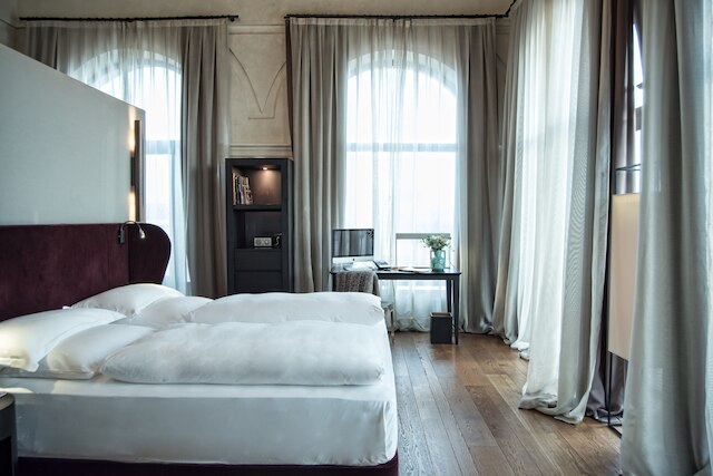 クールルームズ パラシオ ビジャパネス 5 GL