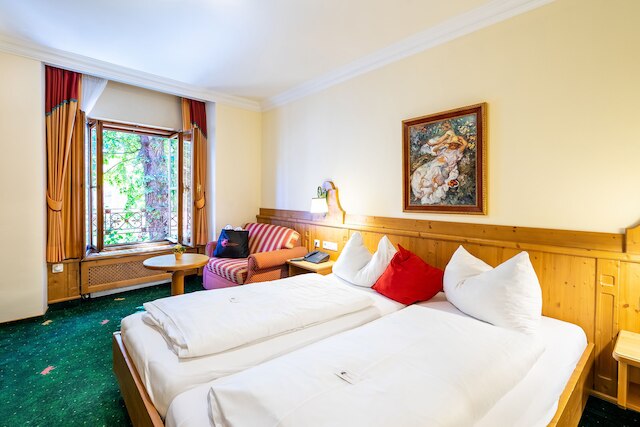 ホテルレストラン ツム シュヴァルツェン バーレン