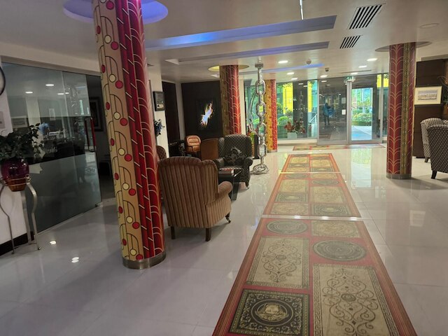 ラファエル オン ザ レフト バンク