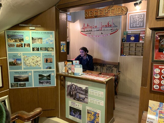 アンティーク ホステル & ゲストハウス