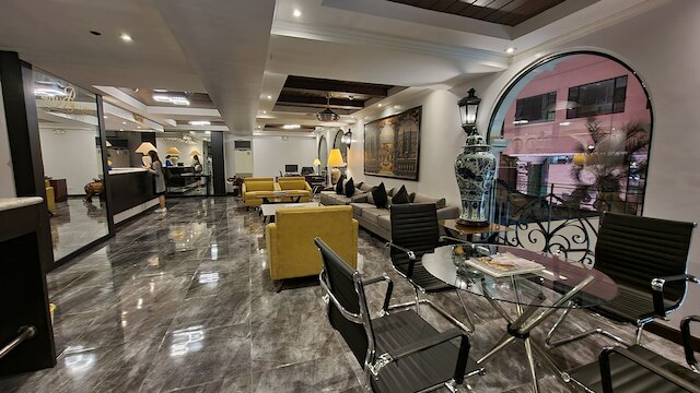 ロイヤル ベラージオ ホテル