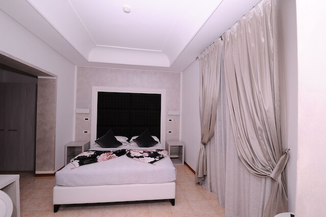 アルテミシア パレス ホテル