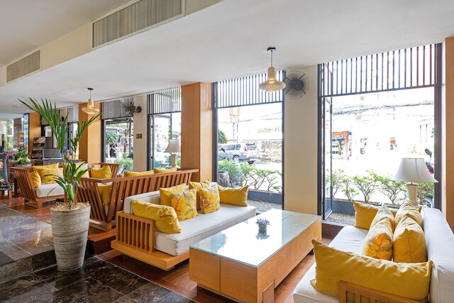 サワッディ・パトン・リゾート＆スパバイ・トラニ