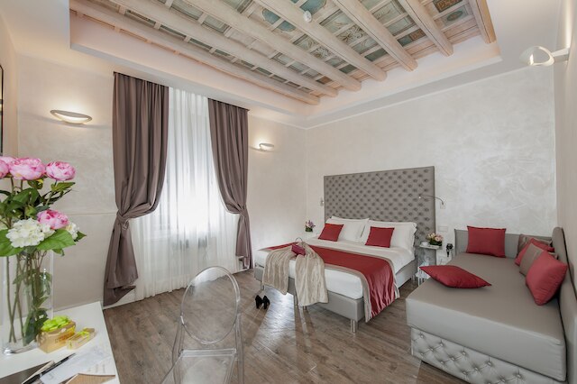 ホテル ナヴォナ