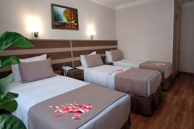 センボル ホテル