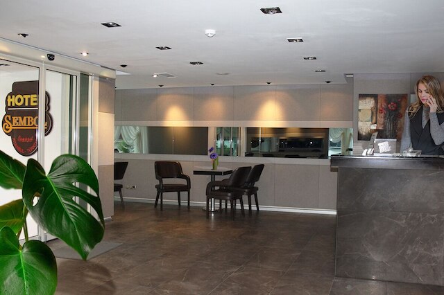 センボル ホテル