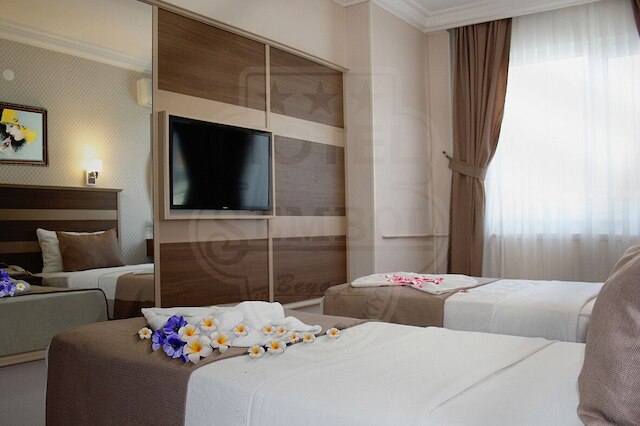 センボル ホテル