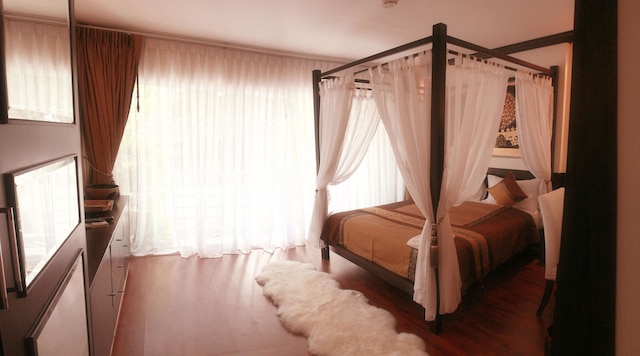 マース サトーン ホテル