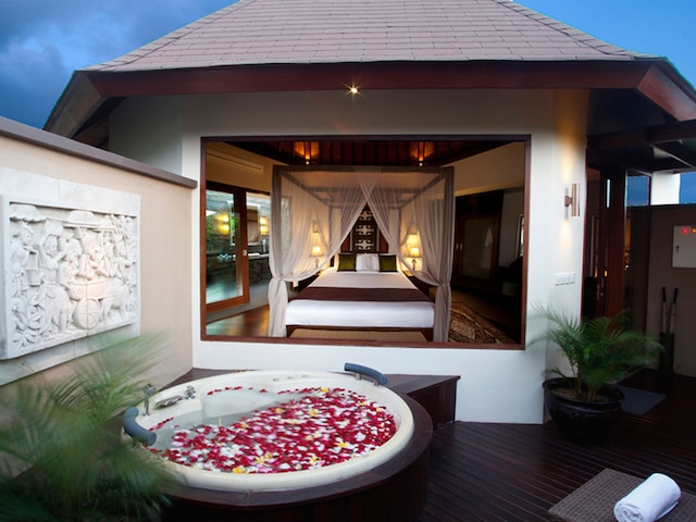 カニシカ ヴィラズ