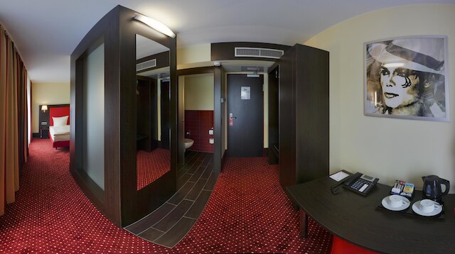 ベスト ウエスタン プラザ ホテル ハンブルク