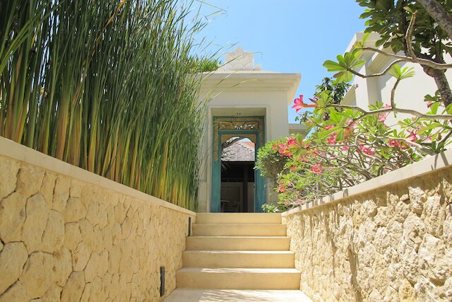 ザ・ロイヤル・サントリアン