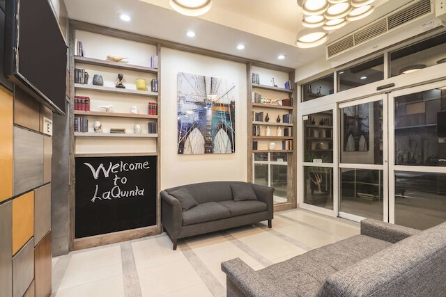 ラ キンタ イン & スイーツ バイ ウィンダム ブルックリン ダウンタウン