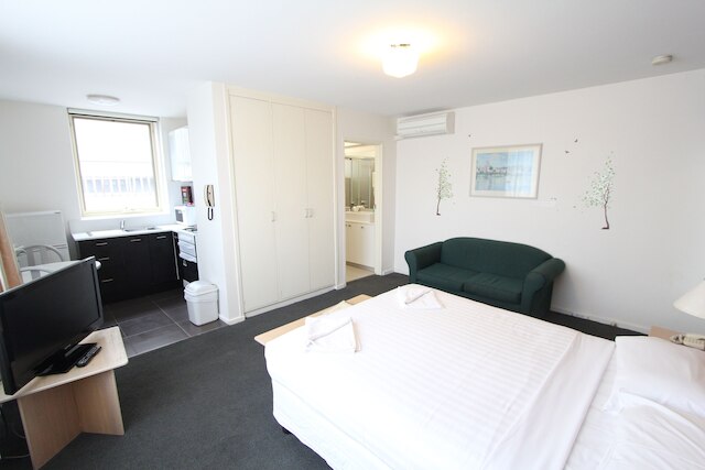 ドラモンド アパートメンツ サービシィズ