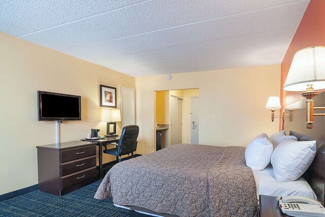 ロードウェイ イン メドーランズ