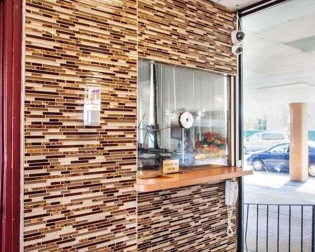 ロードウェイ イン メドーランズ