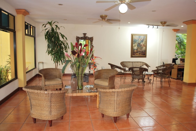 ホテレス ブラント