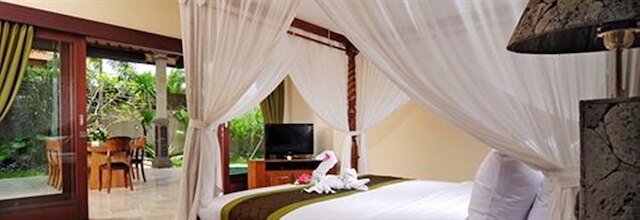 バリ アロマ エクスクルーシブ ヴィラズ