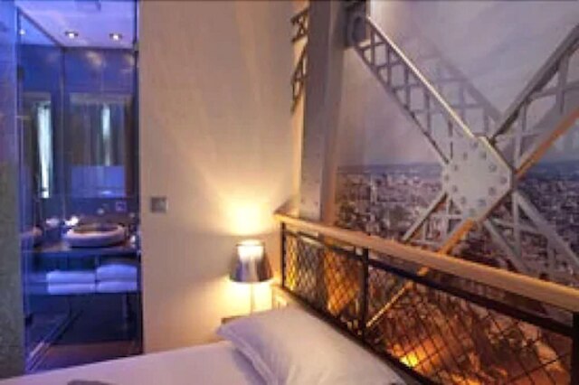 シクレ ドゥ パリ - ホテル & スパ