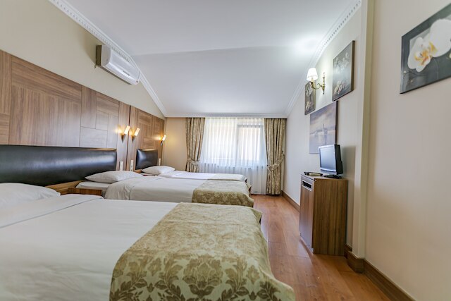 エラソフィア ホテル