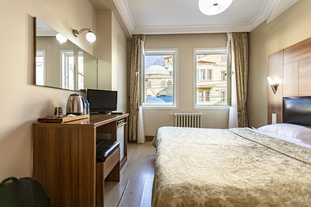 エラソフィア ホテル