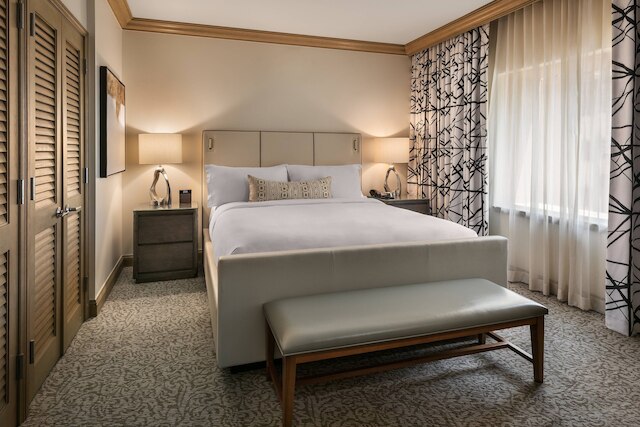 ザ キャニオン スイーツ アット ザ フェニキアン ラグジュアリー コレクション