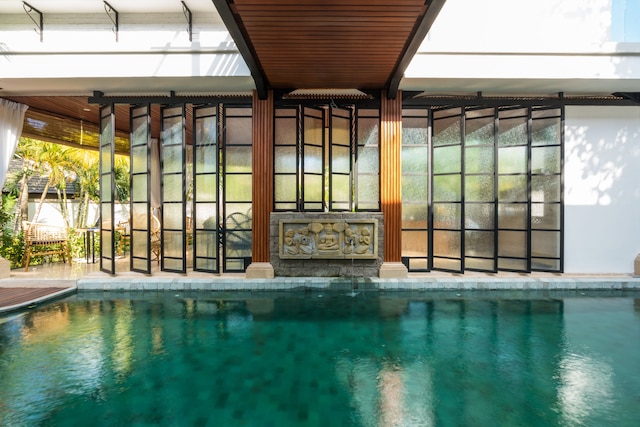 ザ アカシャ スミニャック バリ ラグジュアリー ヴィラズ