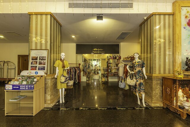 ロマンス ホテル