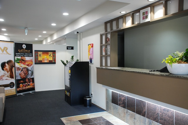 VR オークランドエアポート