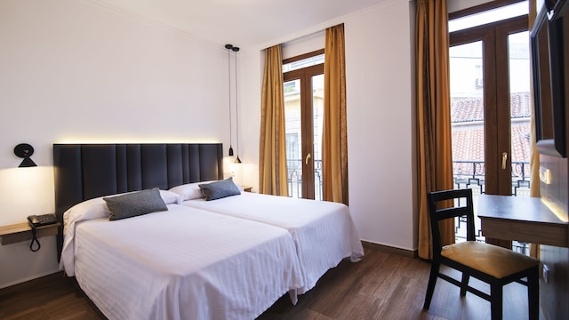 ホテル マドリソル