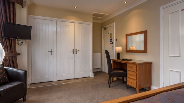 チェシャー ホスピタリティ Ltd T/A レノックス リー スタジオ＆アパートメンツ