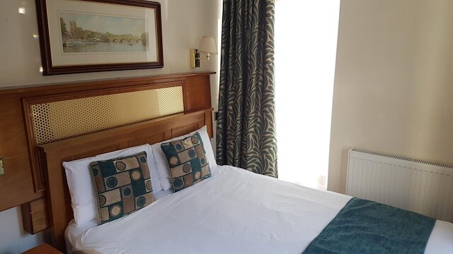 アスペン アパートメンツ