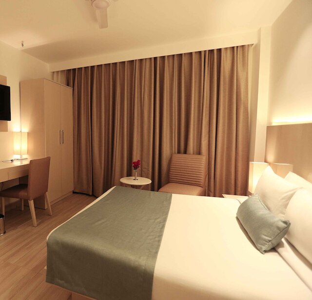 シャンティ パレス