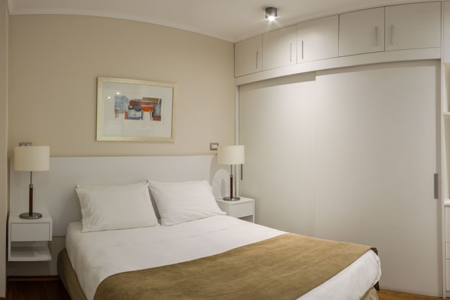 ラスタリア ホテル & アパート