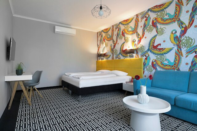 リヴイン アパートホテル