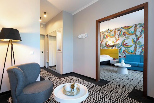 リヴイン アパートホテル