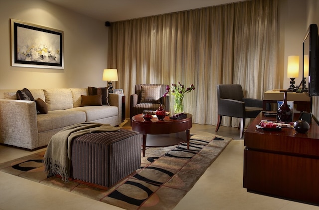 オークウッド レジデンス上海 (上海奥克伍徳華庭服務公寓)