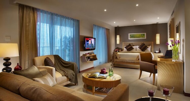 オークウッド レジデンス上海 (上海奥克伍徳華庭服務公寓)